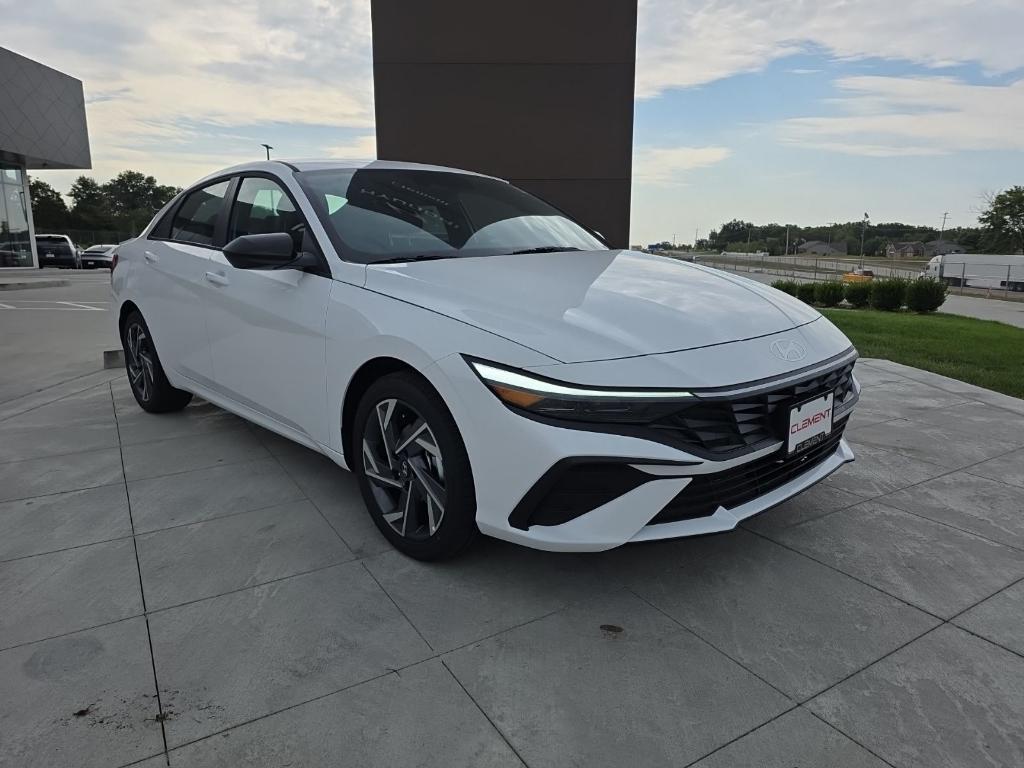 new 2025 Hyundai Elantra car, priced at $21,765