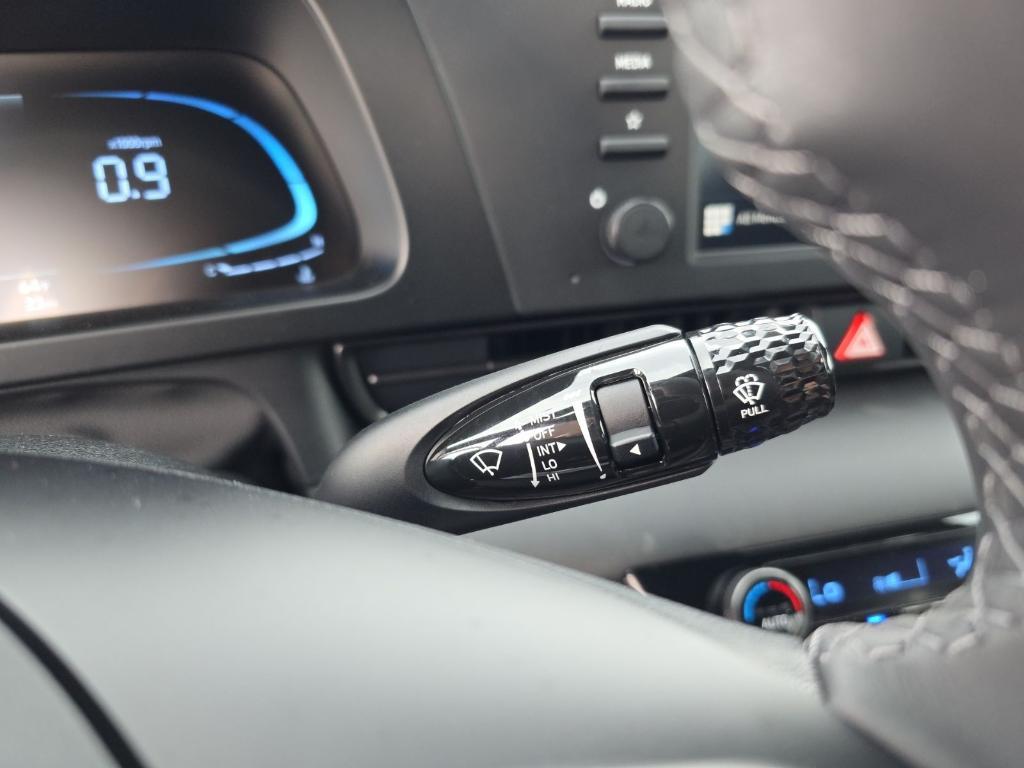 new 2025 Hyundai Elantra car, priced at $21,765