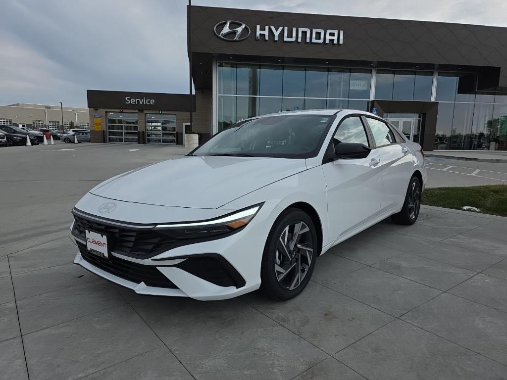 new 2025 Hyundai Elantra car, priced at $21,765