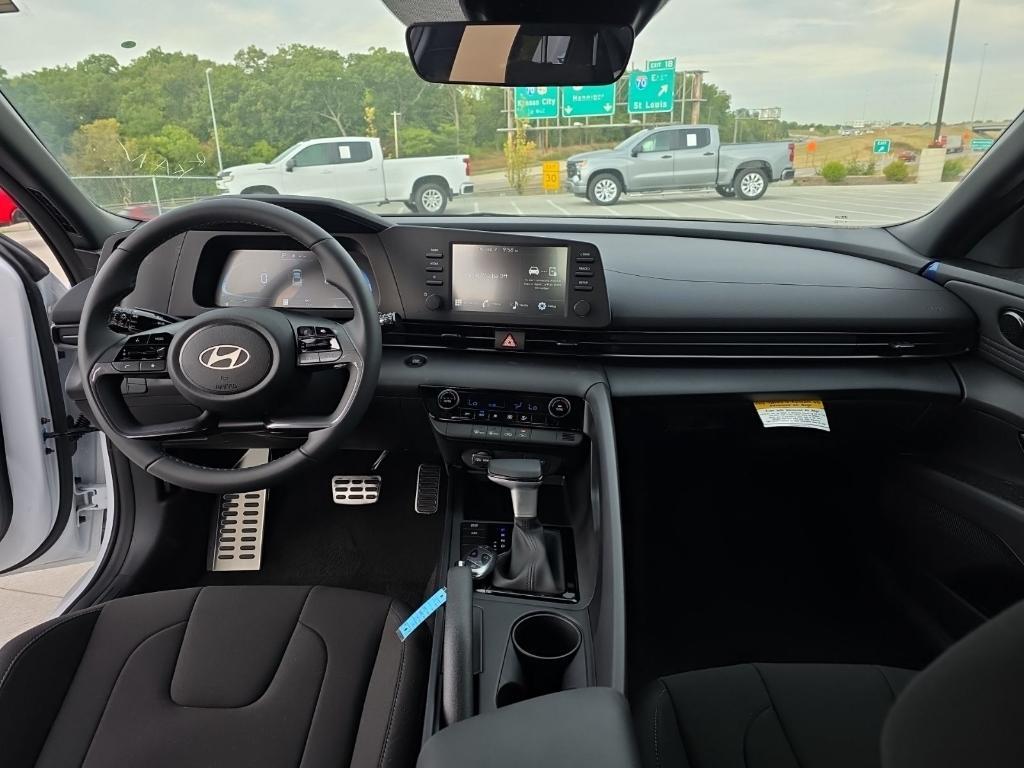 new 2025 Hyundai Elantra car, priced at $21,765