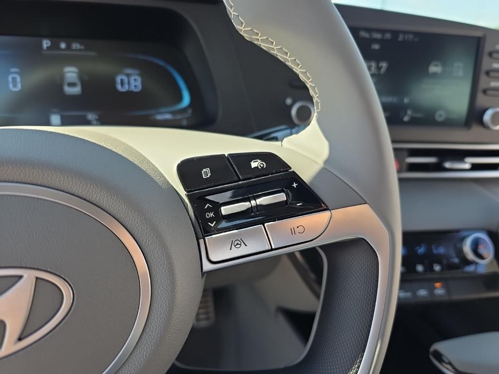 new 2025 Hyundai Elantra car, priced at $21,369