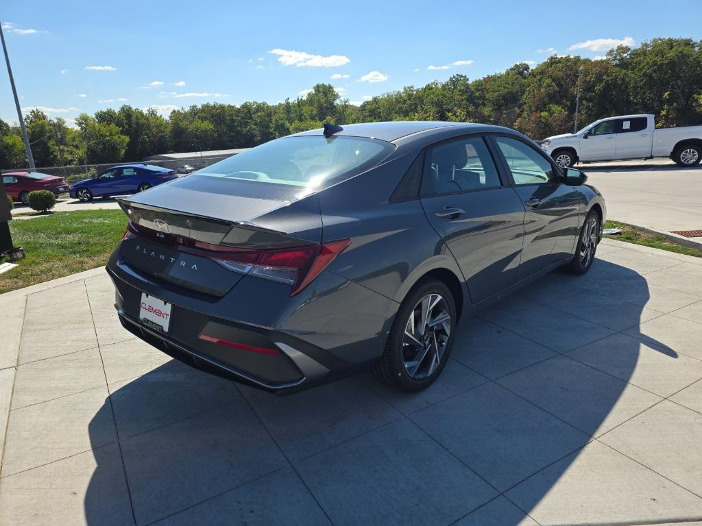 new 2025 Hyundai Elantra car, priced at $21,369