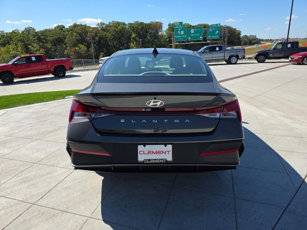 new 2025 Hyundai Elantra car, priced at $21,369