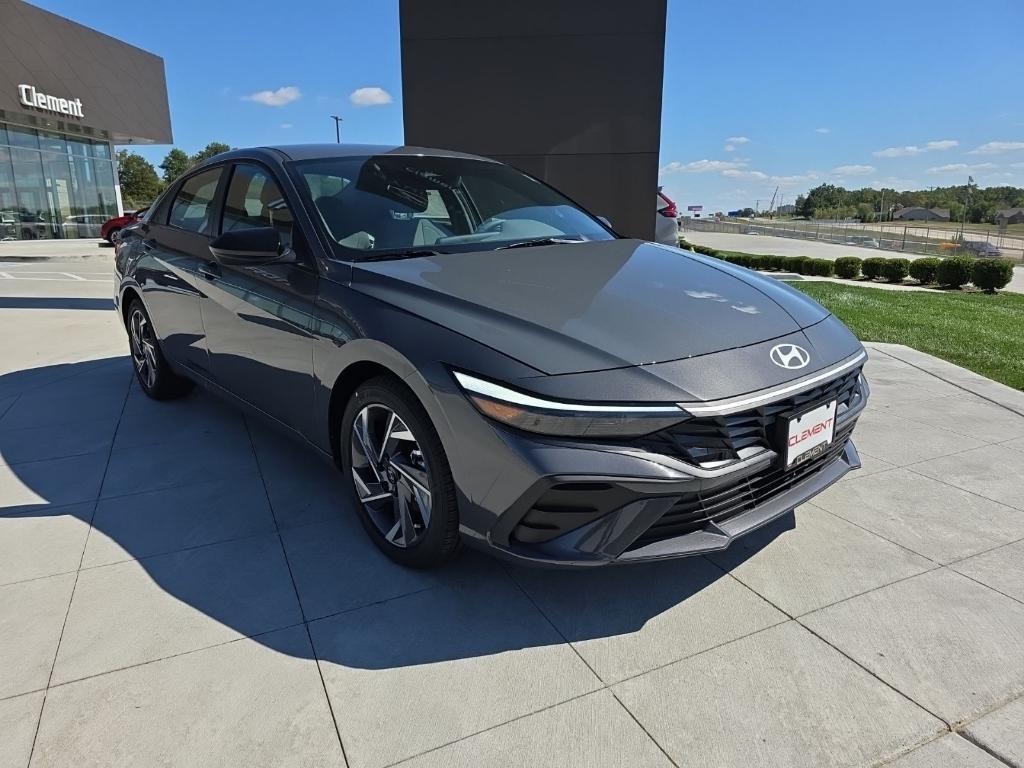 new 2025 Hyundai Elantra car, priced at $21,369