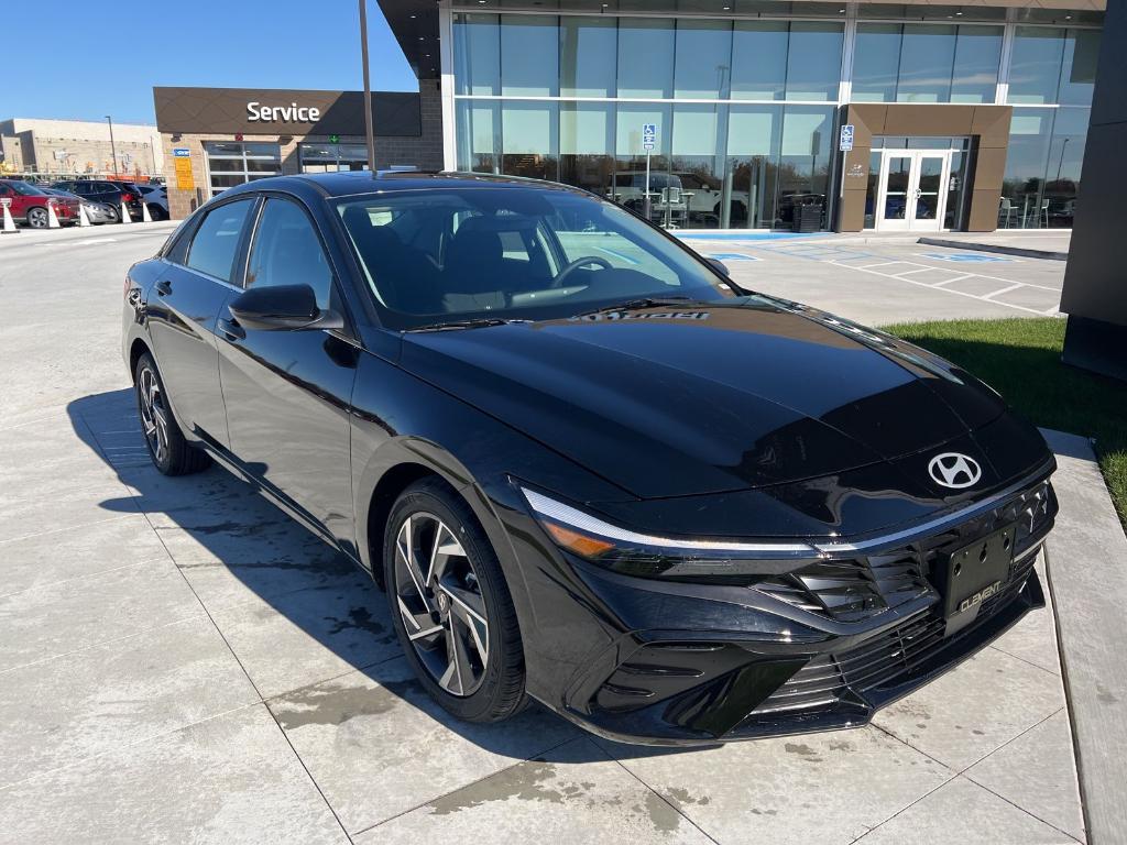 new 2025 Hyundai Elantra car, priced at $25,695