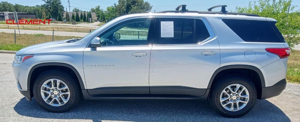 used 2021 Chevrolet Traverse car, priced at $21,000