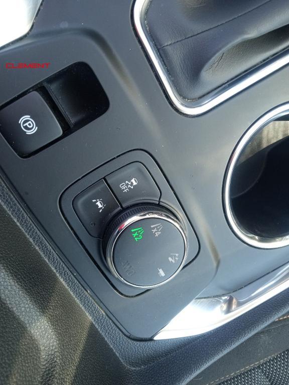 used 2021 Chevrolet Traverse car, priced at $21,000