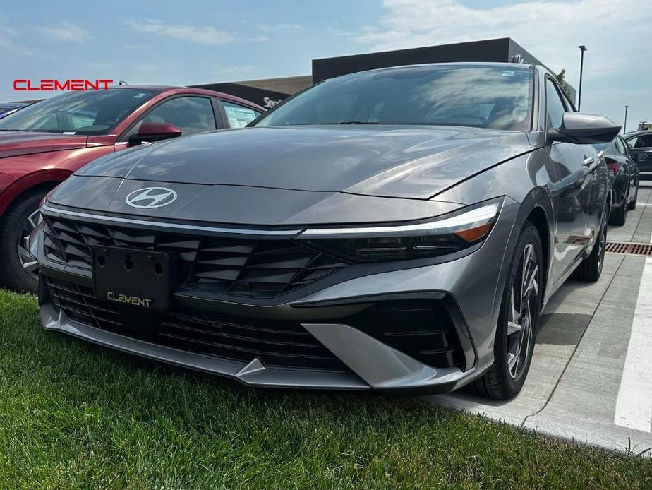 new 2024 Hyundai Elantra car, priced at $25,973