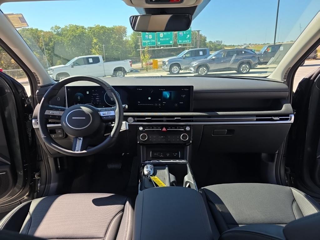 new 2025 Hyundai TUCSON Hybrid car, priced at $35,786