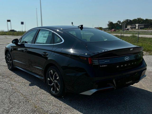 new 2024 Hyundai Sonata car, priced at $28,293