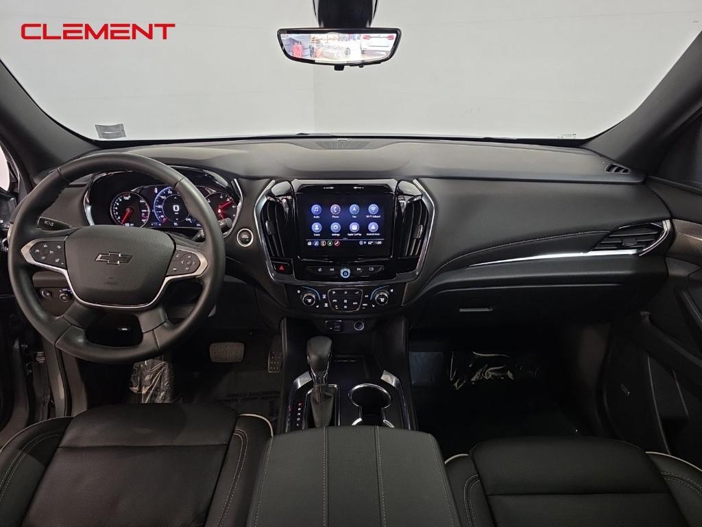 used 2023 Chevrolet Traverse car, priced at $41,500