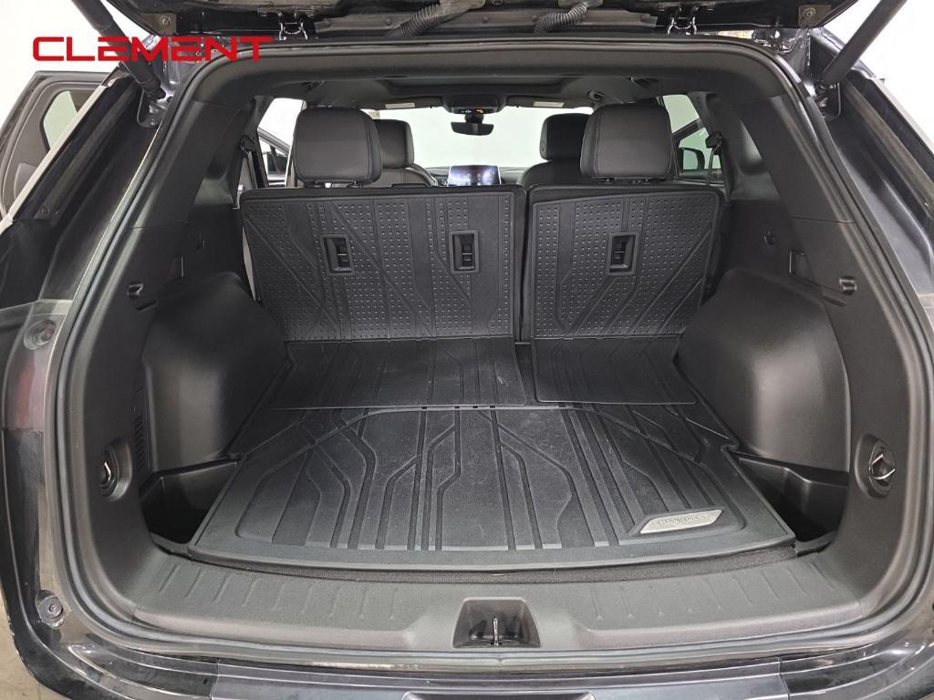 used 2024 Chevrolet Blazer car, priced at $32,300