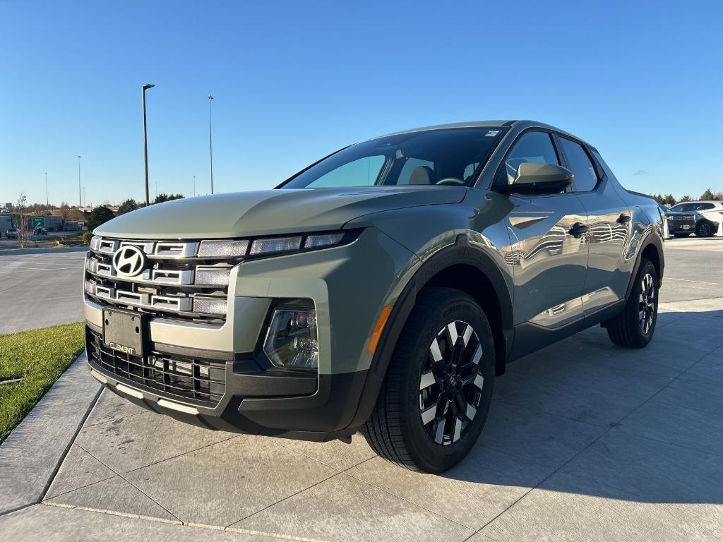 new 2025 Hyundai SANTA CRUZ car, priced at $30,716
