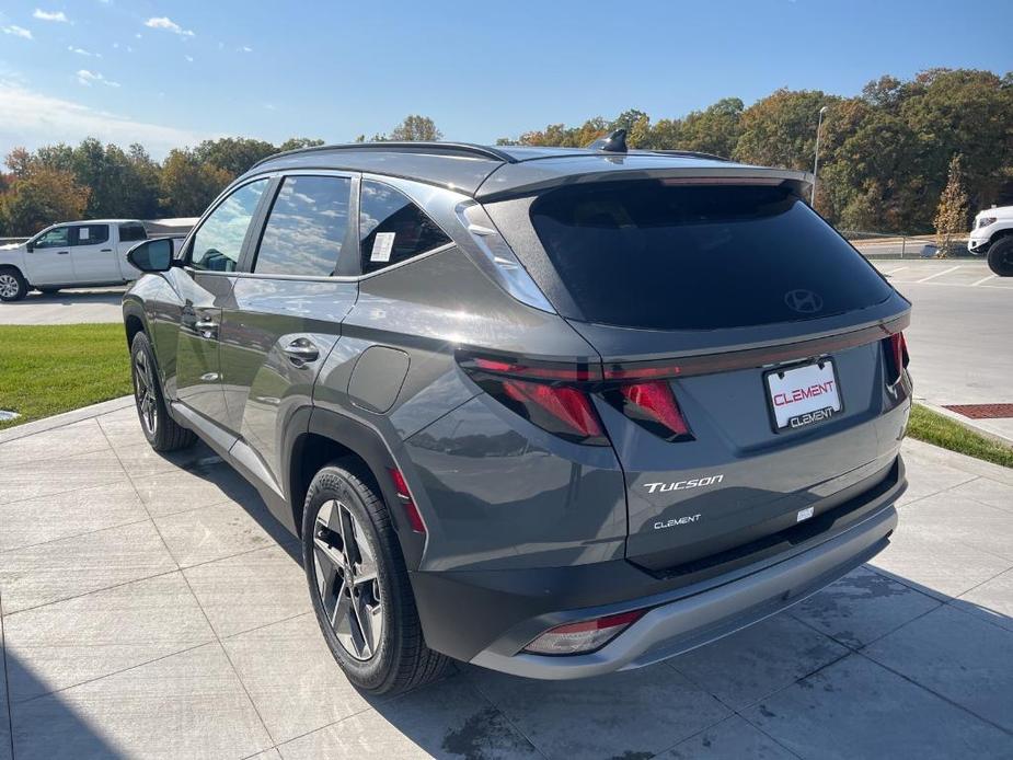 new 2025 Hyundai Tucson car, priced at $31,495