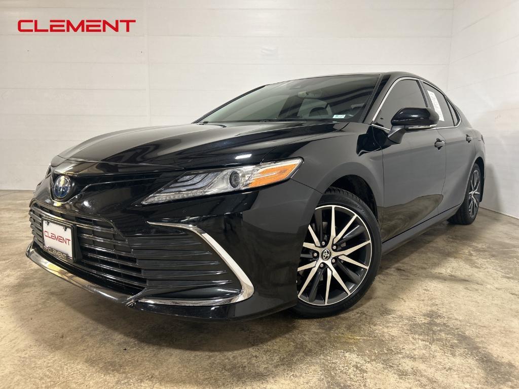 used 2022 Toyota Camry Hybrid car, priced at $26,000