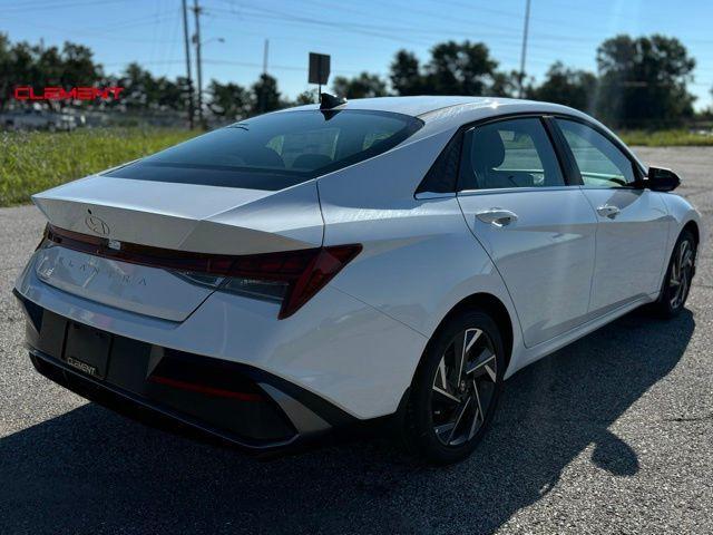 new 2024 Hyundai Elantra car, priced at $26,468