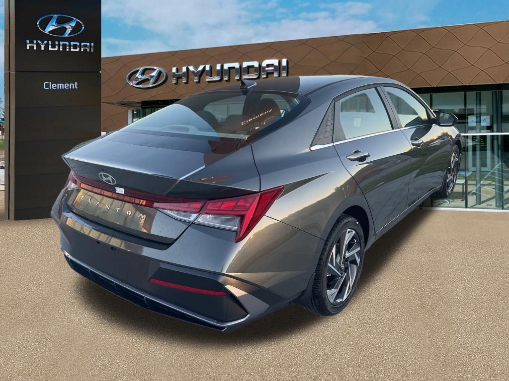 new 2024 Hyundai Elantra car, priced at $25,365