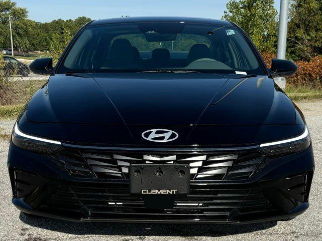 new 2024 Hyundai Elantra car, priced at $25,988