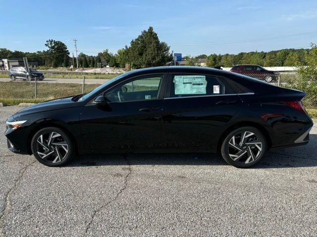 new 2024 Hyundai Elantra car, priced at $25,988