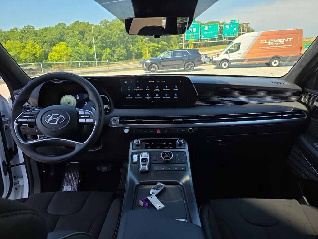 new 2025 Hyundai Palisade car, priced at $53,177