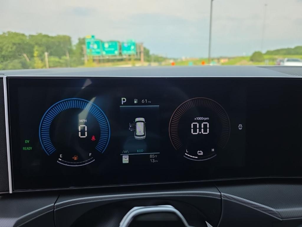 new 2026 Hyundai SANTA FE HEV car, priced at $35,895