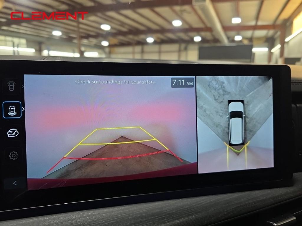 used 2025 Hyundai Santa Fe car, priced at $39,497