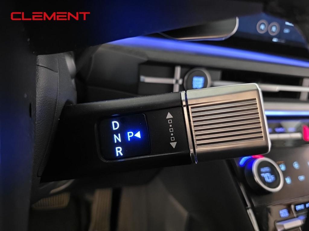 used 2025 Hyundai Santa Fe car, priced at $39,497