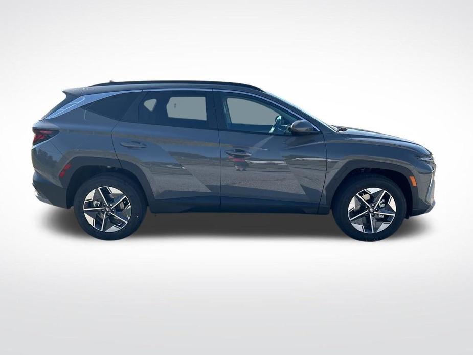 new 2025 Hyundai Tucson car, priced at $31,855