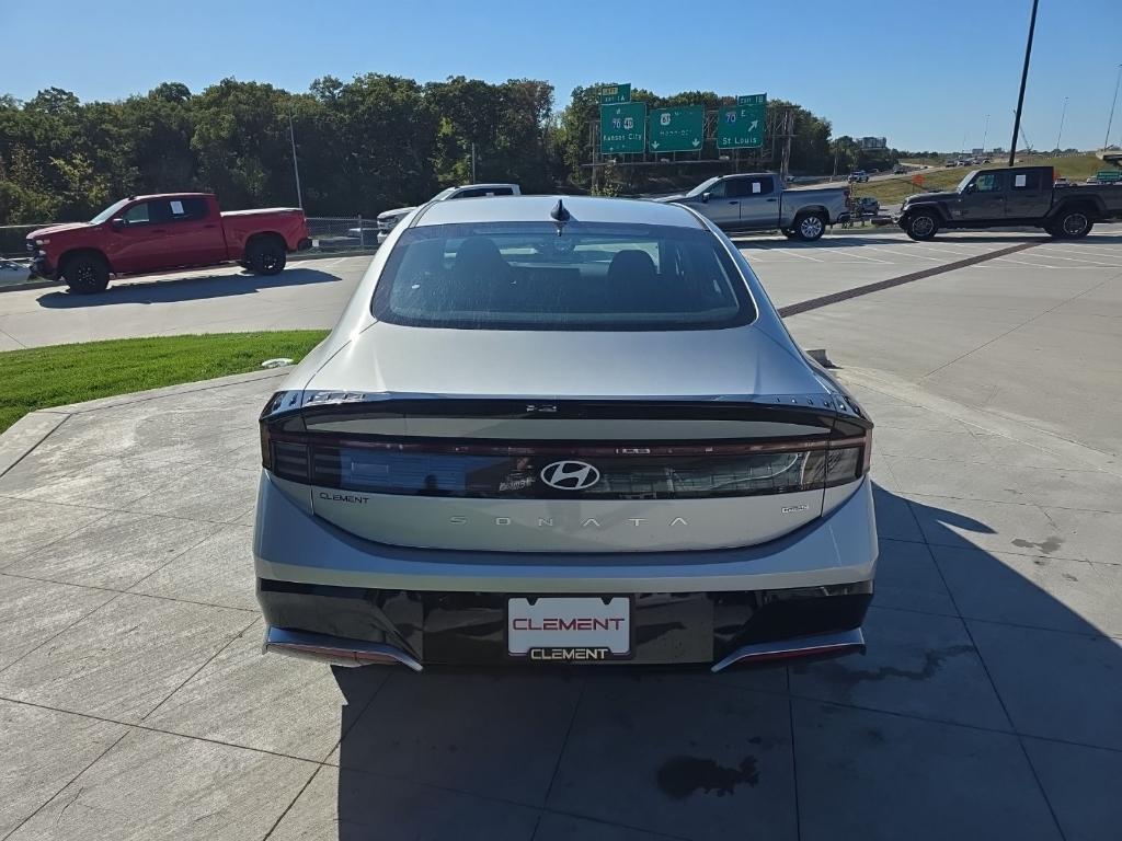 new 2026 Hyundai Sonata car, priced at $30,732
