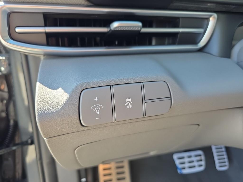 new 2025 Hyundai Elantra car, priced at $21,325