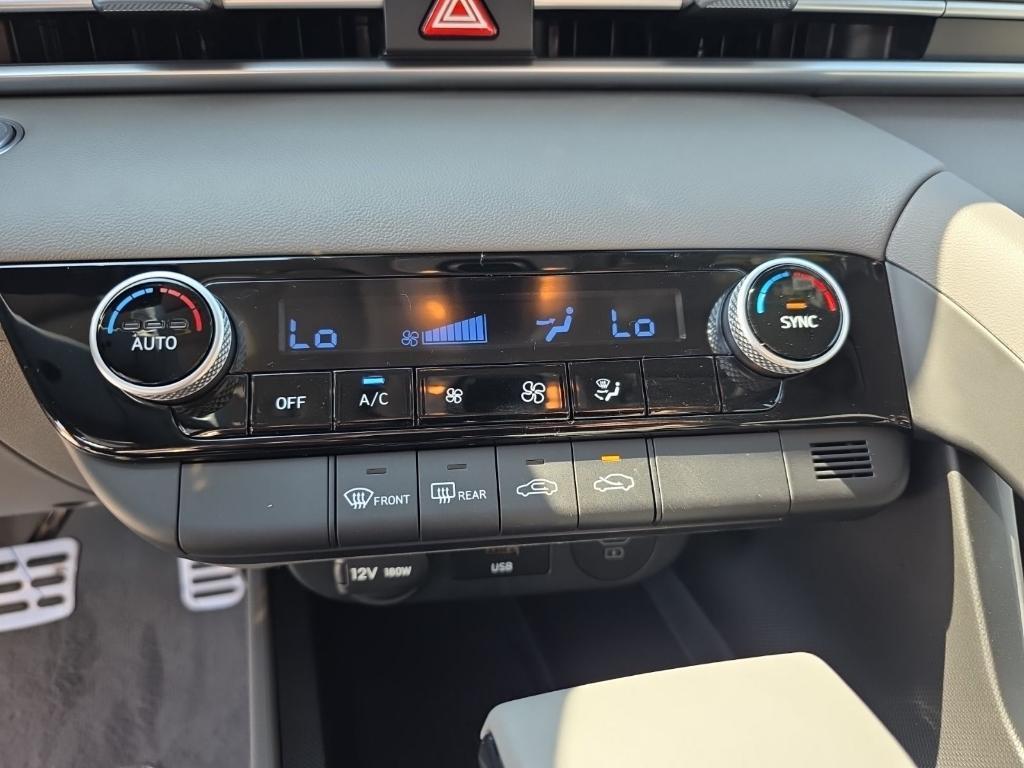 new 2025 Hyundai Elantra car, priced at $21,325