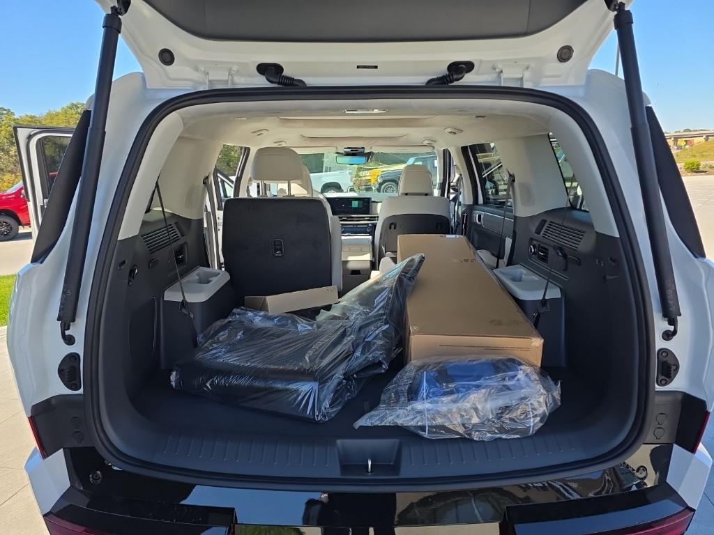 new 2026 Hyundai SANTA FE HEV car, priced at $48,252