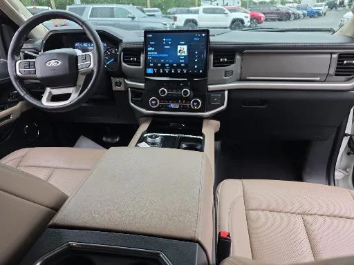 used 2023 Ford Expedition car, priced at $47,116