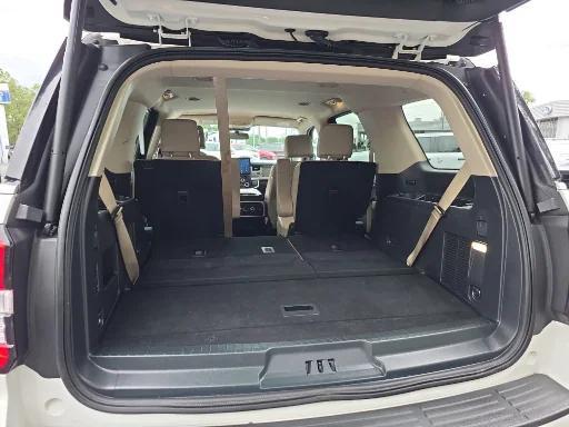 used 2023 Ford Expedition car, priced at $47,116