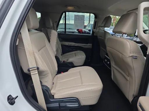used 2023 Ford Expedition car, priced at $47,116