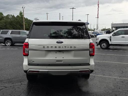 used 2023 Ford Expedition car, priced at $47,116