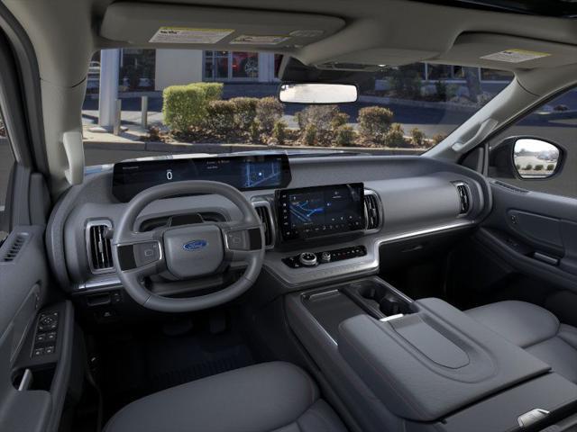 new 2025 Ford Expedition car, priced at $70,145