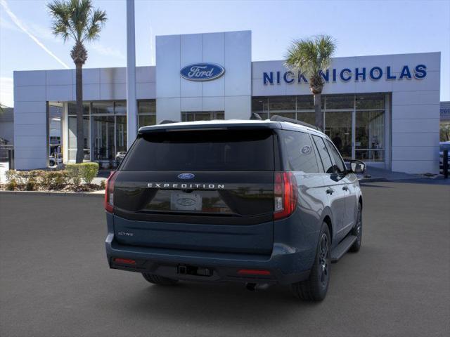 new 2025 Ford Expedition car, priced at $70,145