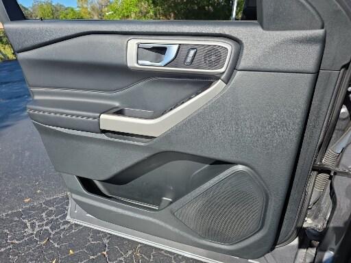 used 2023 Ford Explorer car