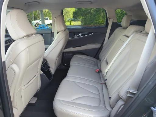 used 2022 Lincoln Nautilus car, priced at $34,968
