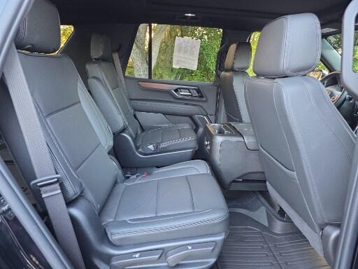 used 2025 GMC Yukon car, priced at $79,400