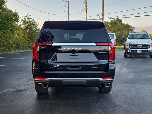 used 2025 GMC Yukon car, priced at $79,400