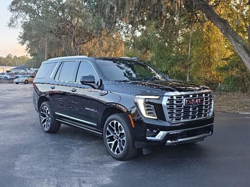 used 2025 GMC Yukon car, priced at $79,400
