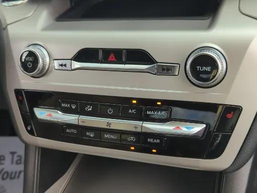 used 2022 Ford Explorer car, priced at $33,968