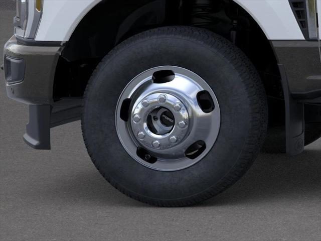 new 2025 Ford F-350 car, priced at $101,910