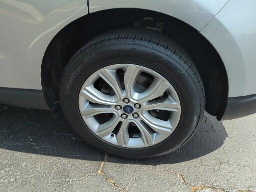 used 2022 Ford Edge car, priced at $32,567