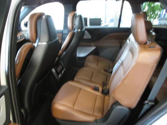 used 2022 Lincoln Aviator car, priced at $52,400