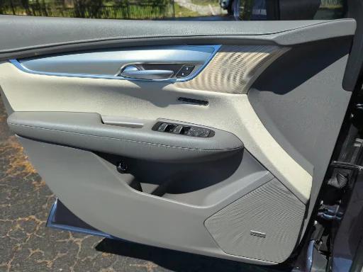 used 2019 Cadillac XT5 car, priced at $25,400