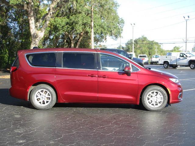 used 2023 Chrysler Pacifica car, priced at $27,400