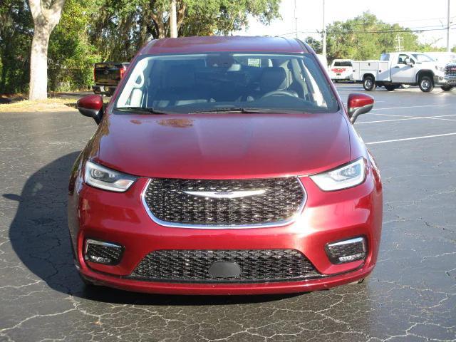 used 2023 Chrysler Pacifica car, priced at $27,400